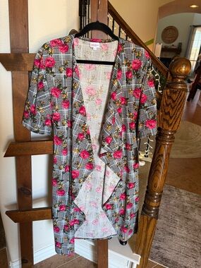 LuLaRoe Floral Plaid Swim Coverup - Pink Roses on Black & White Plaid